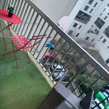 F1 Gare Saint Jean Lägenhet *