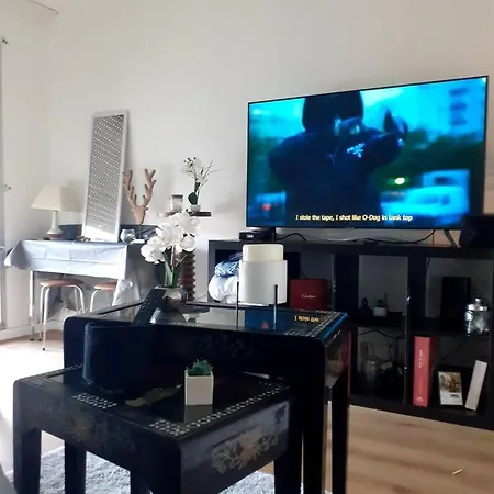 F1 Gare Saint Jean Lägenhet